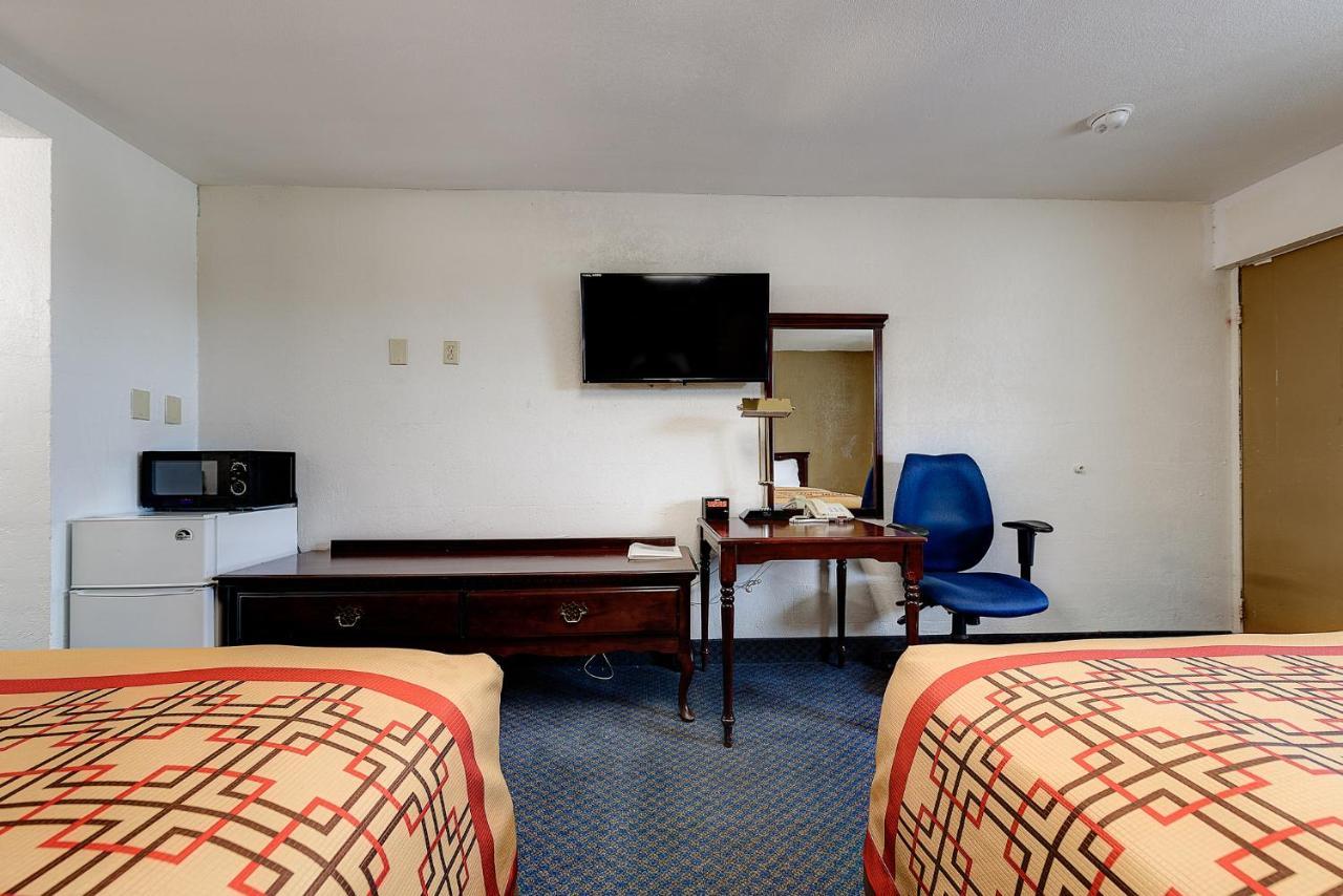 Guest Inn רוג'רס מראה חיצוני תמונה
