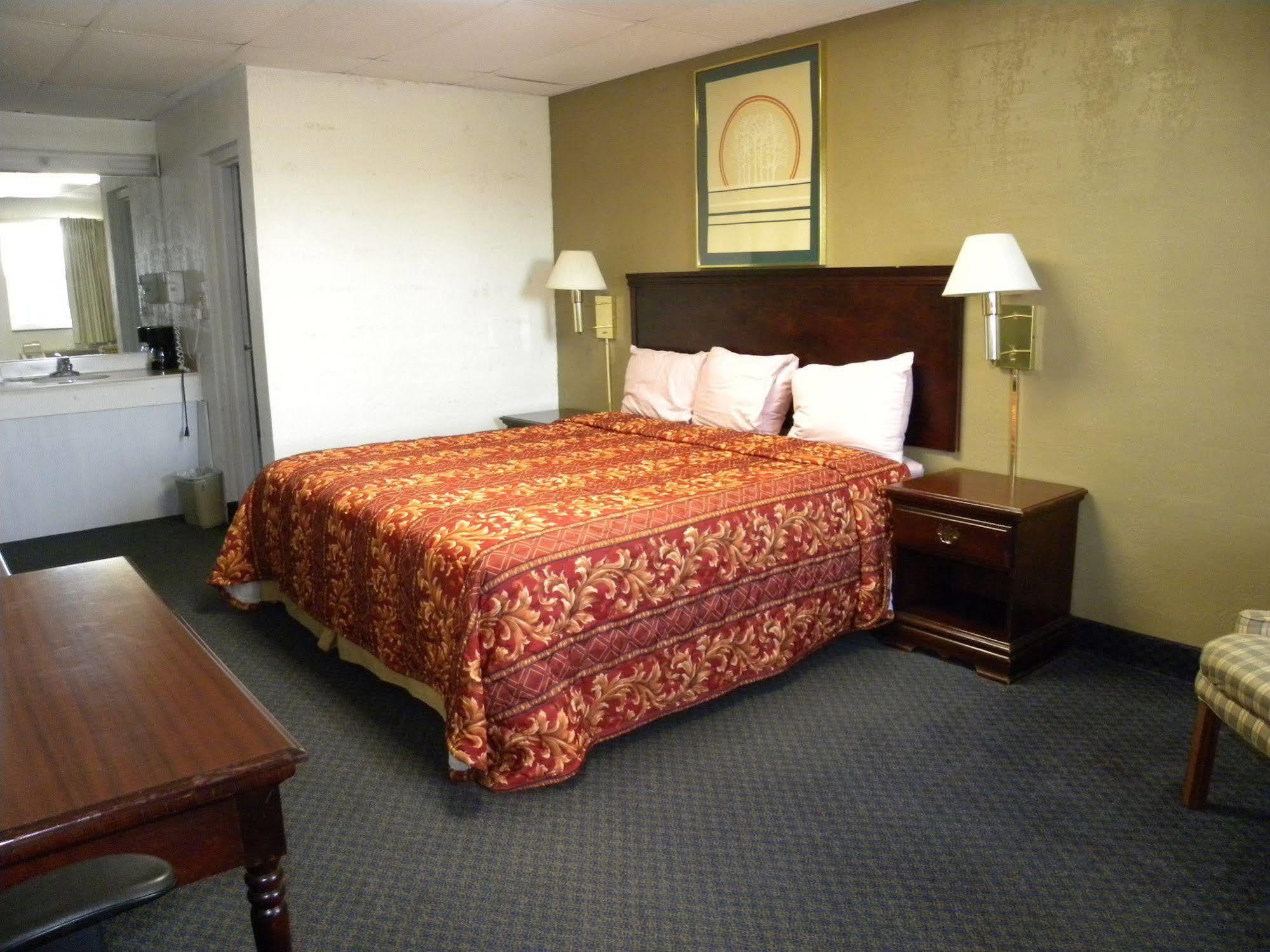 Guest Inn רוג'רס מראה חיצוני תמונה